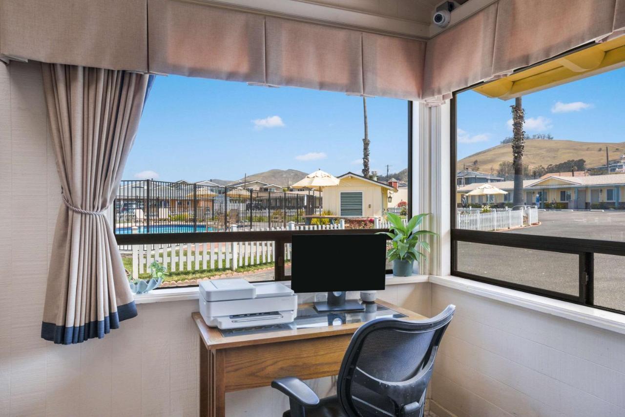 Rodeway Inn At מורו ביי מראה חיצוני תמונה