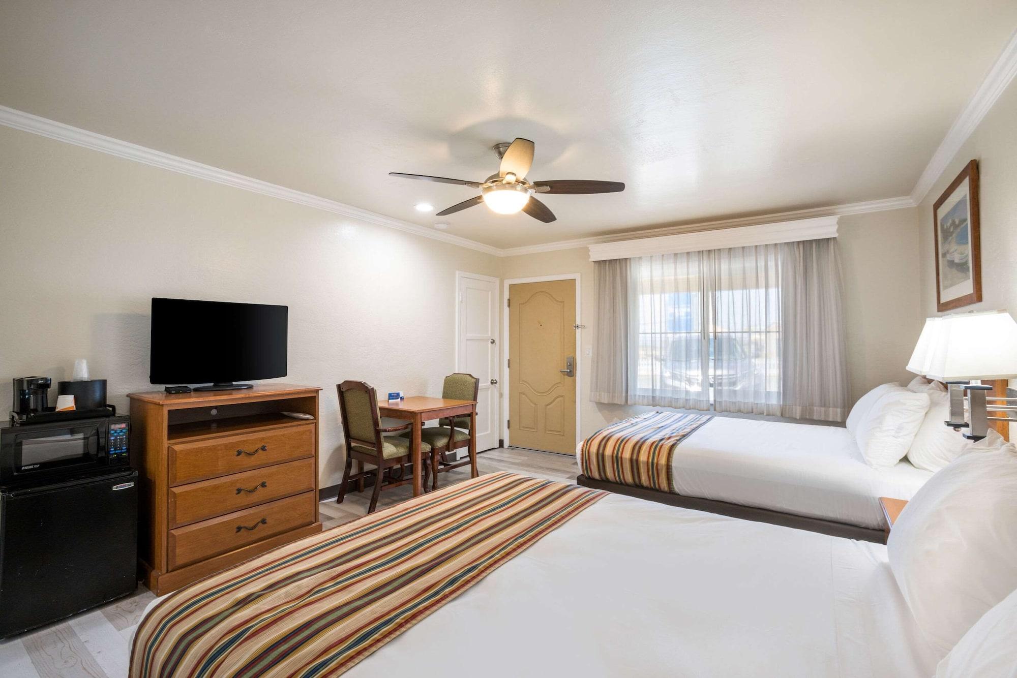 Rodeway Inn At מורו ביי מראה חיצוני תמונה