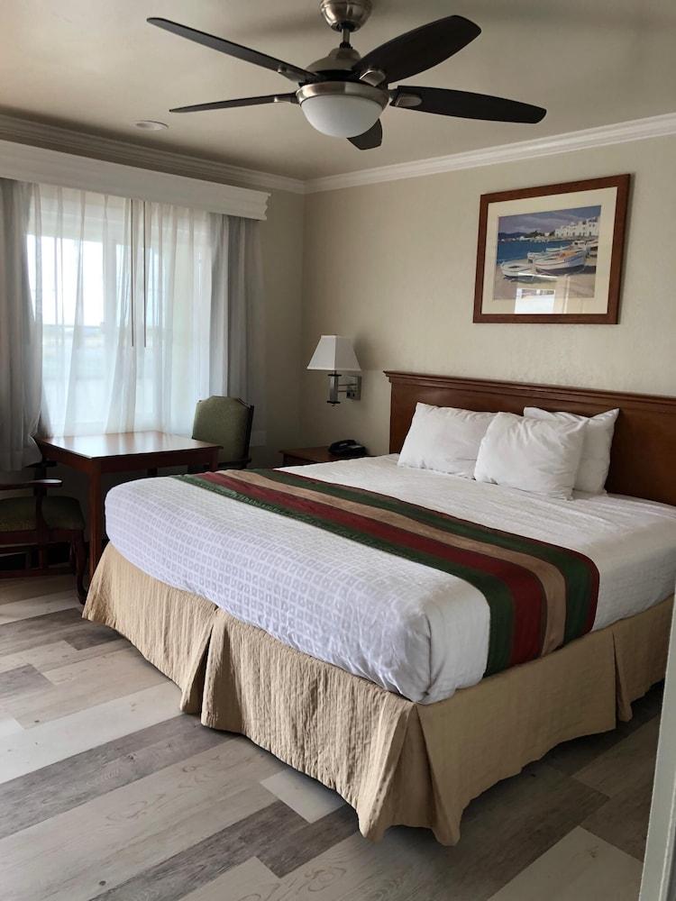 Rodeway Inn At מורו ביי מראה חיצוני תמונה