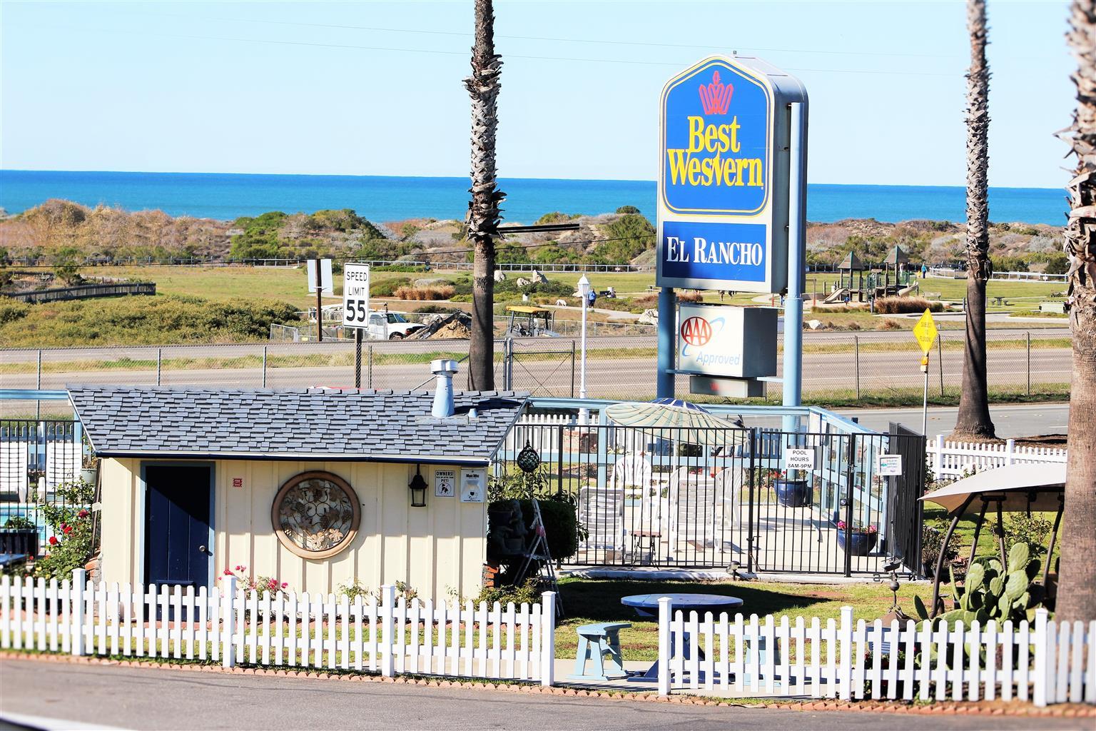Rodeway Inn At מורו ביי מראה חיצוני תמונה